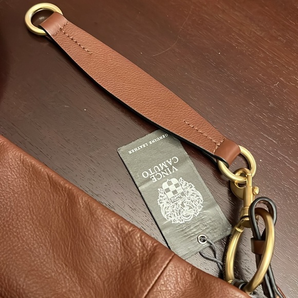 Vincent Camuto chocolate craving leather bag nwt
Suede inside.
Gorgeously soft - Picture 4 of 5